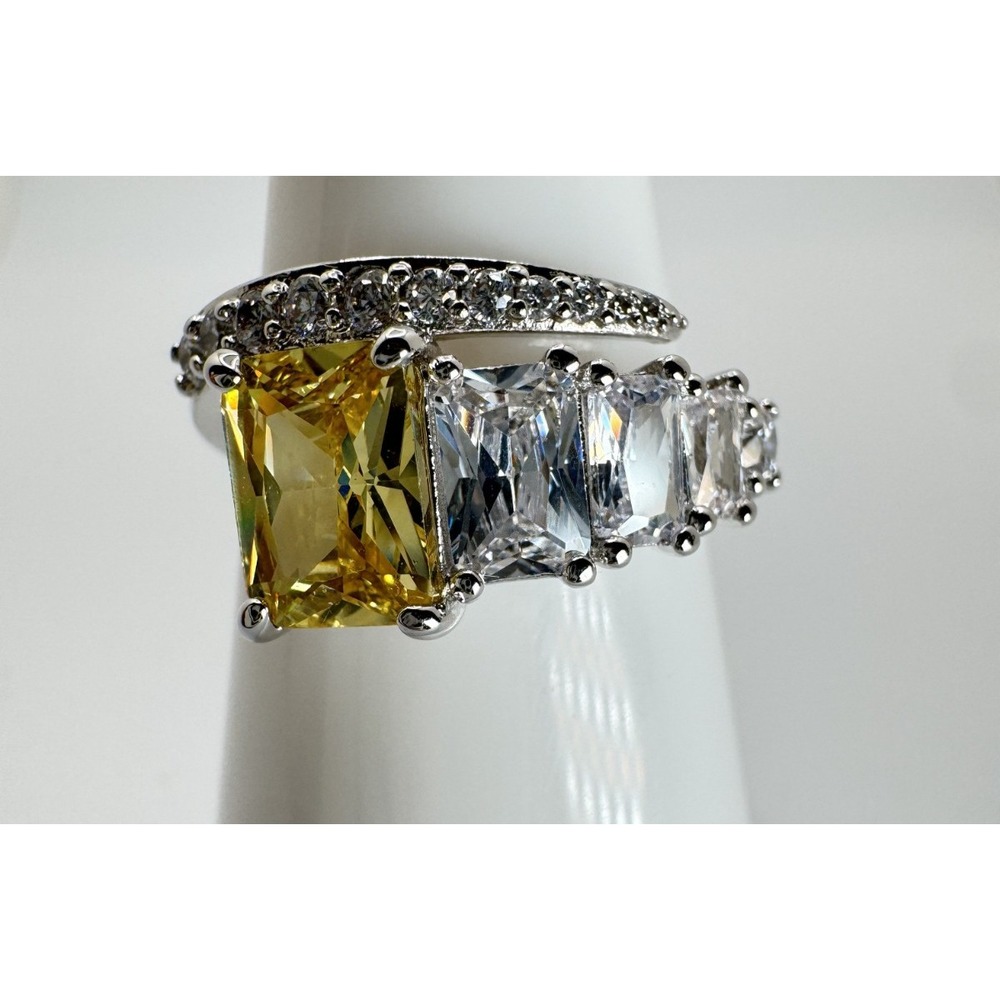 Size 7 Bomb Party Ring - RBP8628 Casual Beauty - Lemon Cubic Zirconia On Rhodium